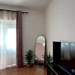 Roman Holiday Home Rom