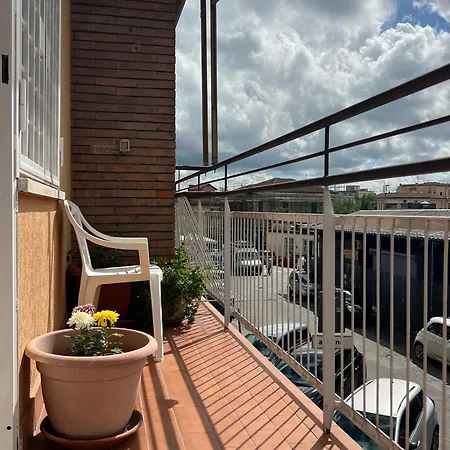 Roman Holiday Home Apartment