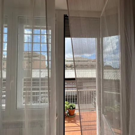 Lägenhet Roman Holiday Home
